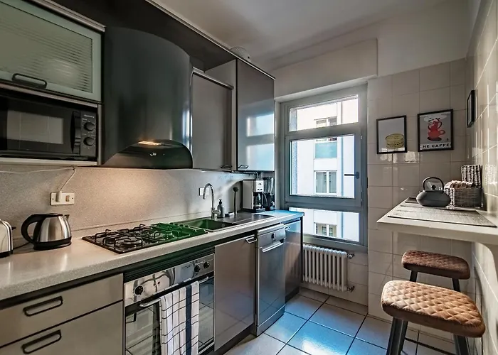 N 5 By Quokka 360 - Vintage-soul Flat On Cathedral Appartement Como